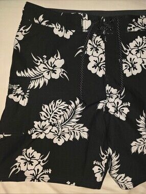 Quiksilver Black and White Floral Men’s Board Shorts